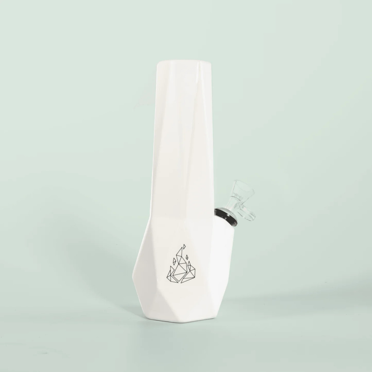 Product image BRNT Hexagon - Ceramic Waterpipe Bong - Limited Edition - White 1